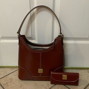 Dooney and Bourke Hobo Bag w/Wallet